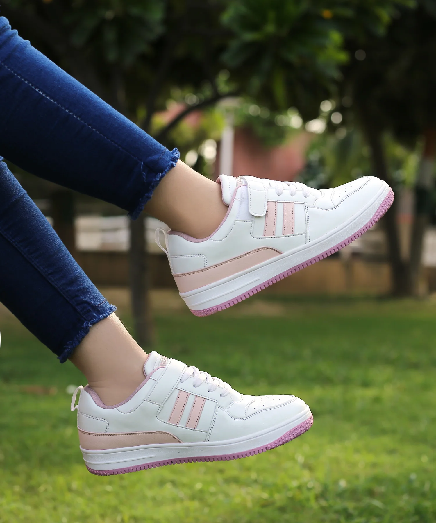 Bacca Bucci PHOENIX Low-Top Fashion Women's Sneakers with Hook & Loop Closure - Image 7