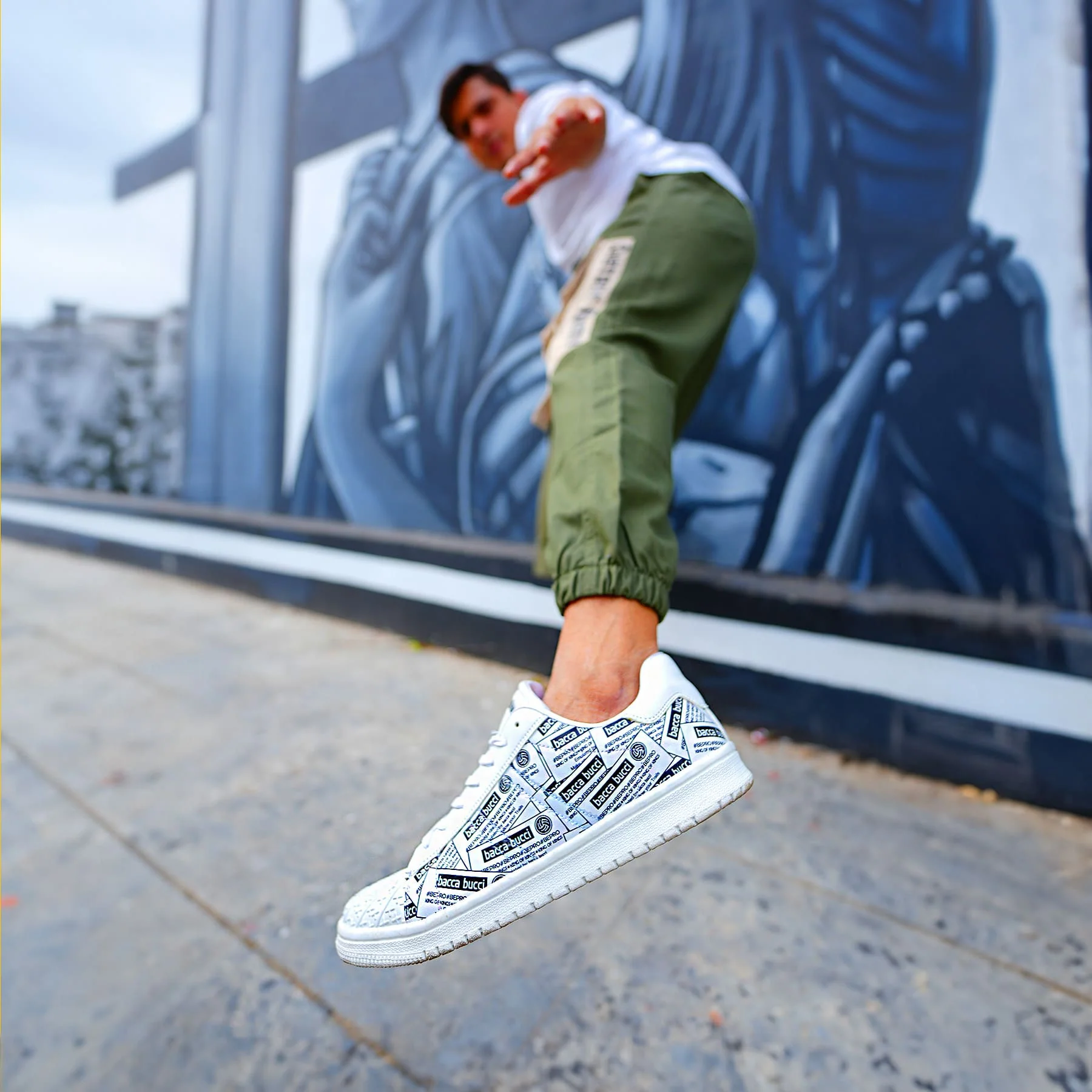 Low Top Sneakers