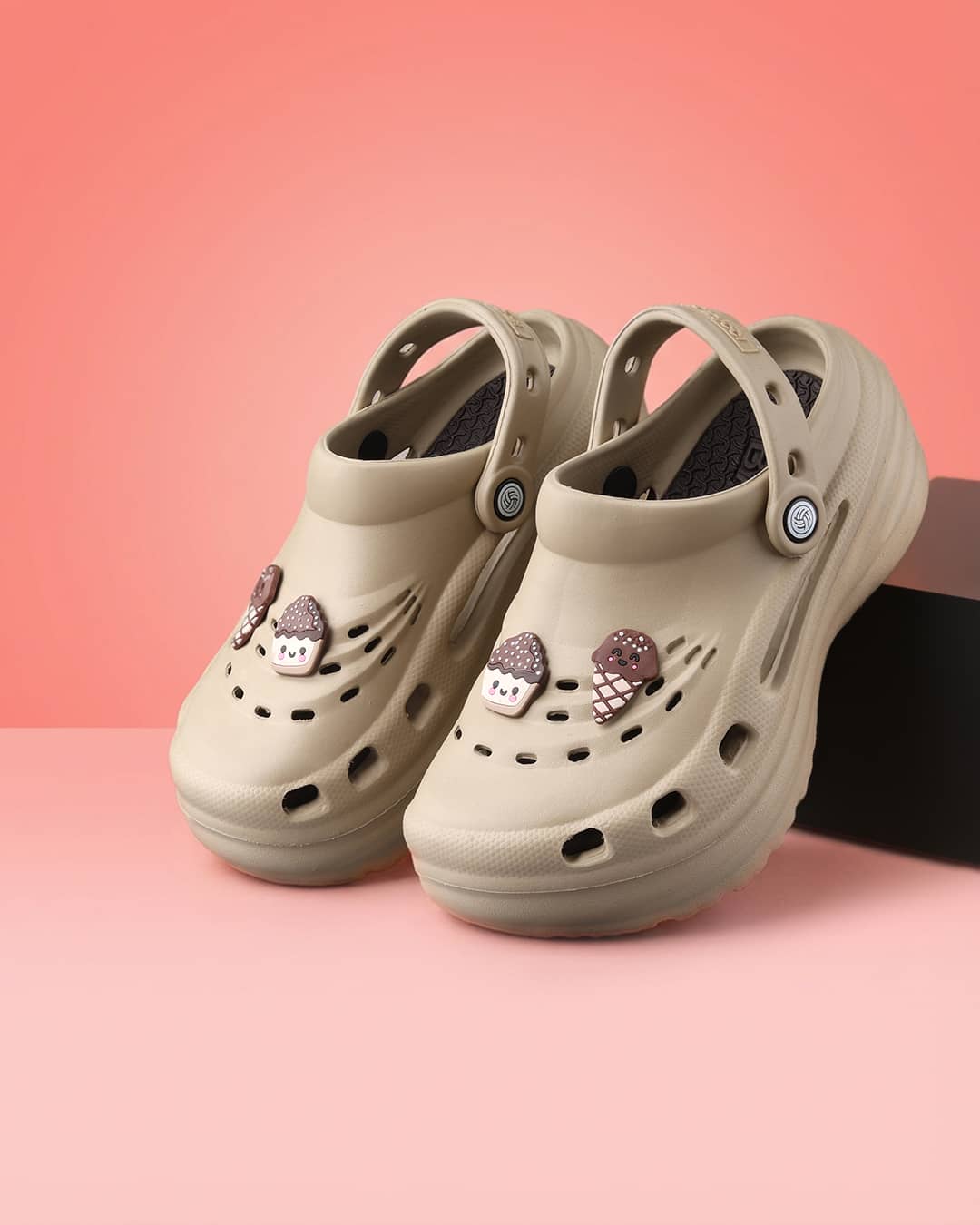 MELTS Women’s EVA Platform Clogs - Image 9